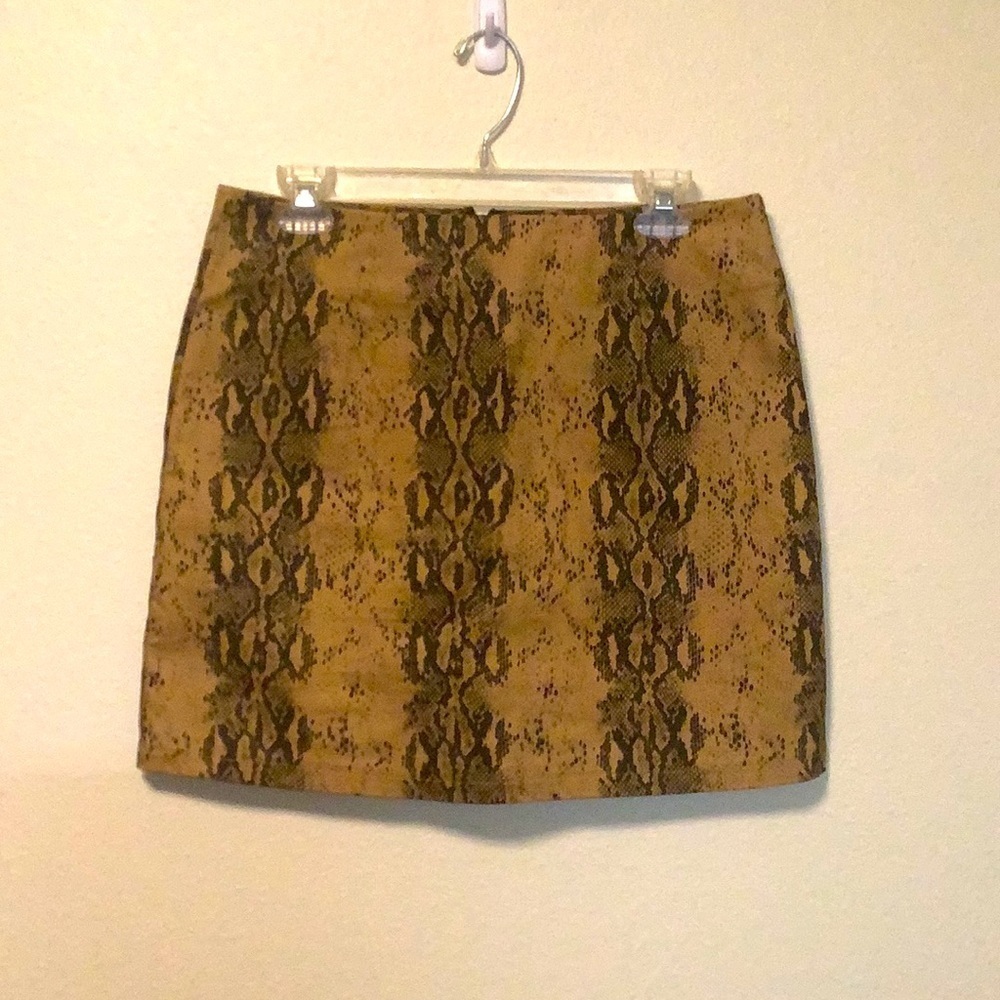 She& Sky NWT‎ Women’s large mob wife mini animal print skirt size large